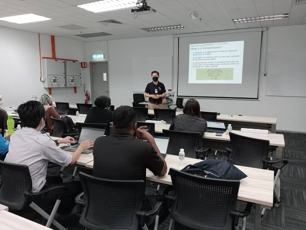 Advanced Semiconductor Product and Wafer Fab Engineering Training for ...